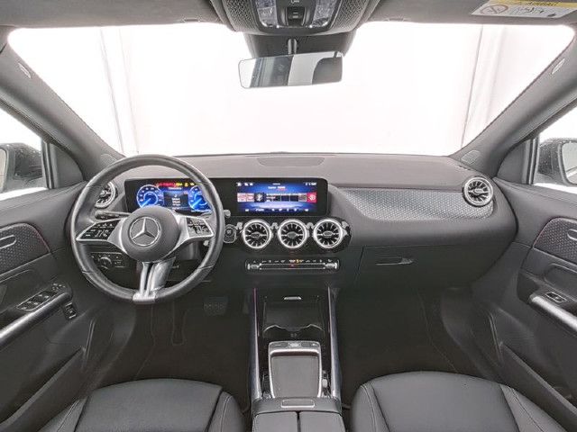 Mercedes-Benz EQA 300 4MATIC