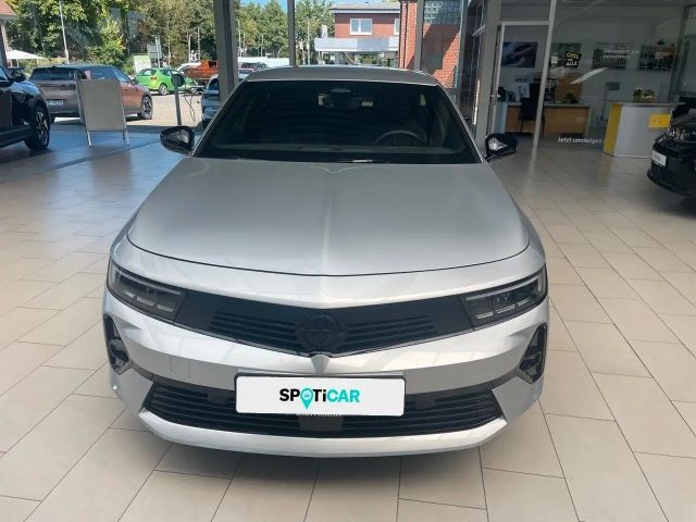 Opel Astra GS-Line Grand Sport