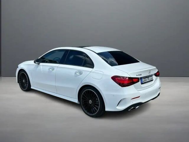 Mercedes-Benz A 200 AMG Line