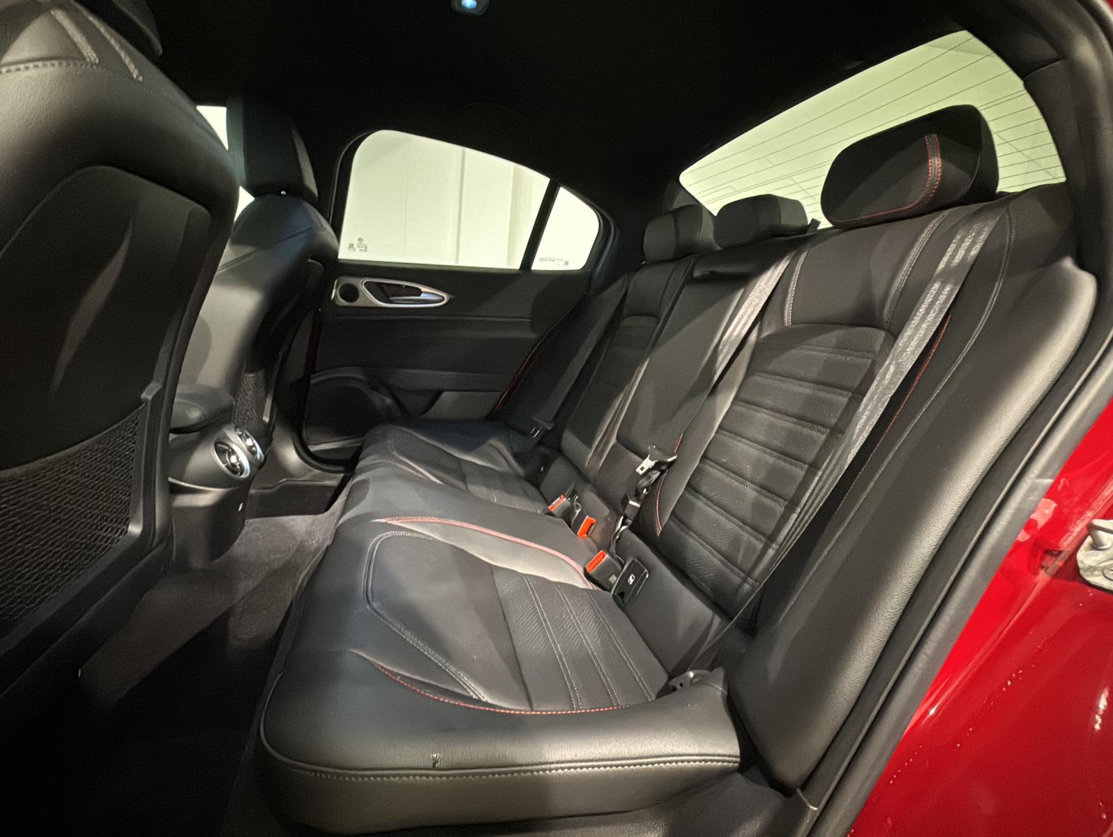 Alfa Romeo Giulia Q4