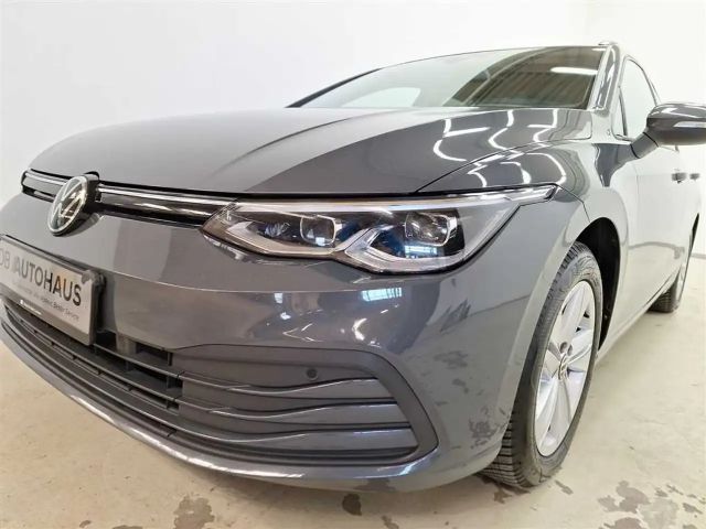 Volkswagen Golf DSG Life