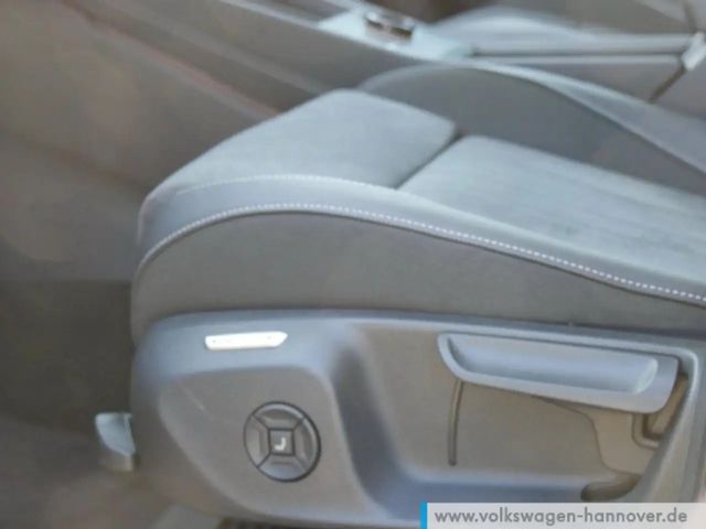 Volkswagen T-Roc 1.5 eTSI DSG Style