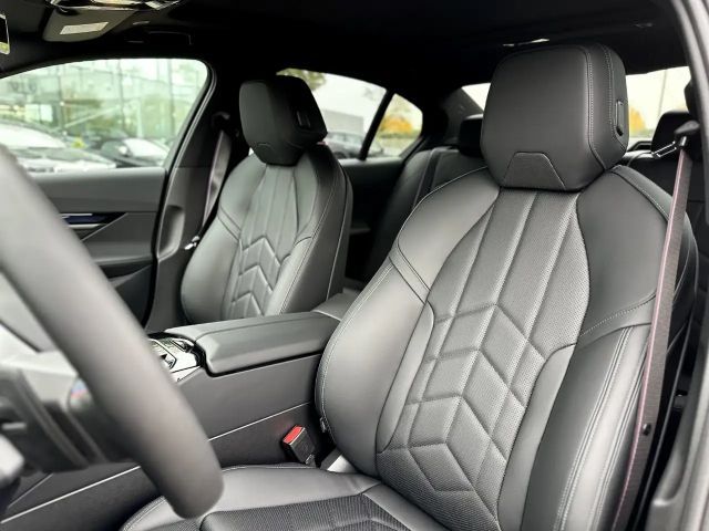 BMW i5 M-Sport M60 Sedan xDrive