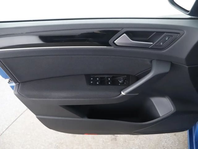 Volkswagen Touran DSG