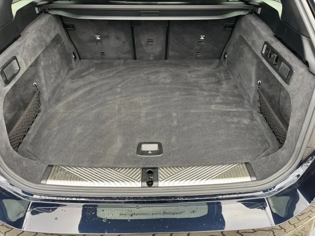 BMW 540 540d M-Sport Touring xDrive