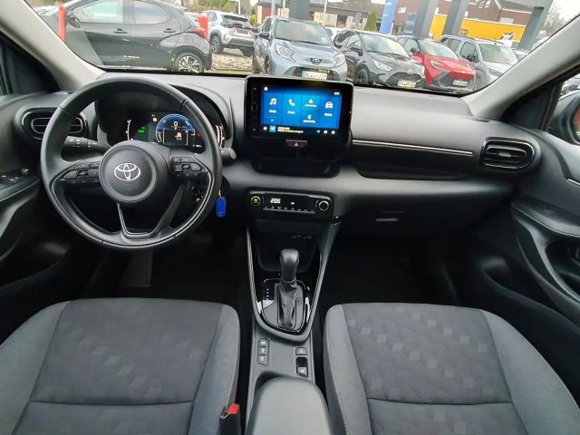 Toyota Yaris Hatchback Hybride VVT-i