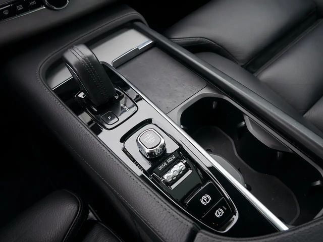 Volvo XC90 AWD Inscription T8
