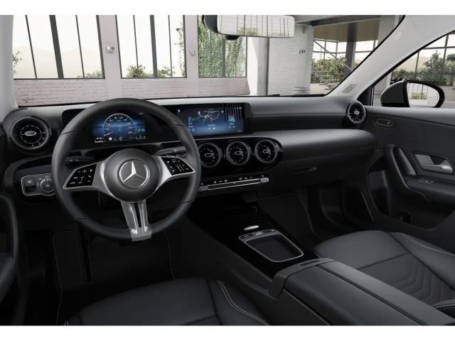 Mercedes-Benz A 180 A 180 d