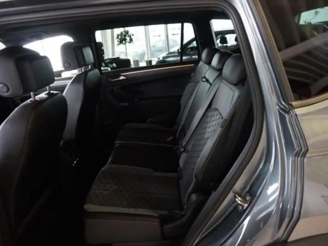 Volkswagen Tiguan Allspace R-Line