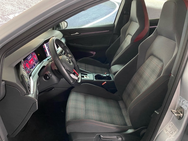 Volkswagen Golf 2.0 TSI DSG GTI