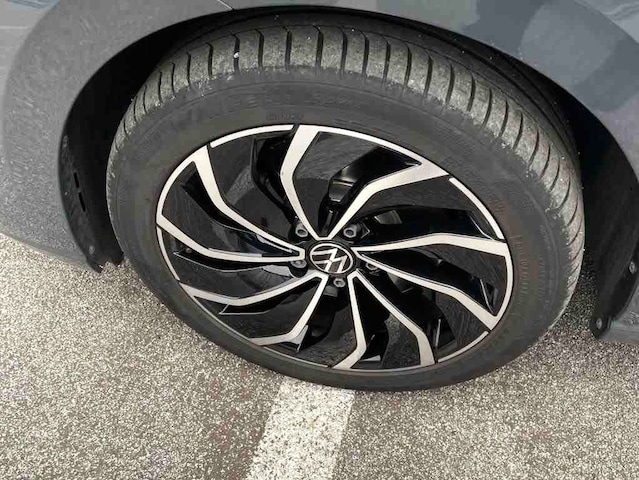 Volkswagen Golf 2.0 TDI DSG Golf VIII Variant