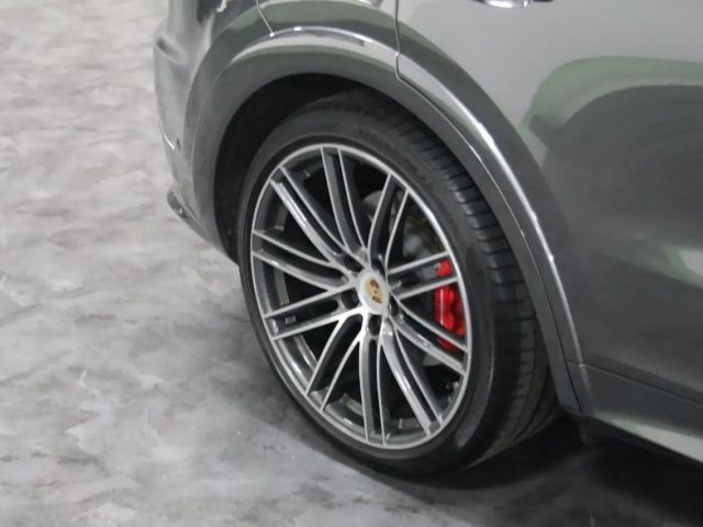 Porsche Cayenne GTS
