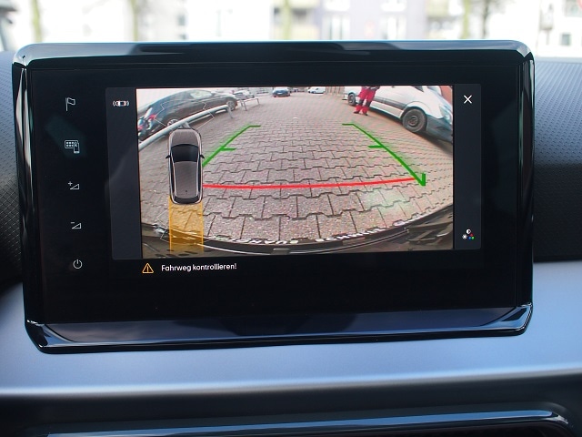 Seat Ibiza Connect DSG