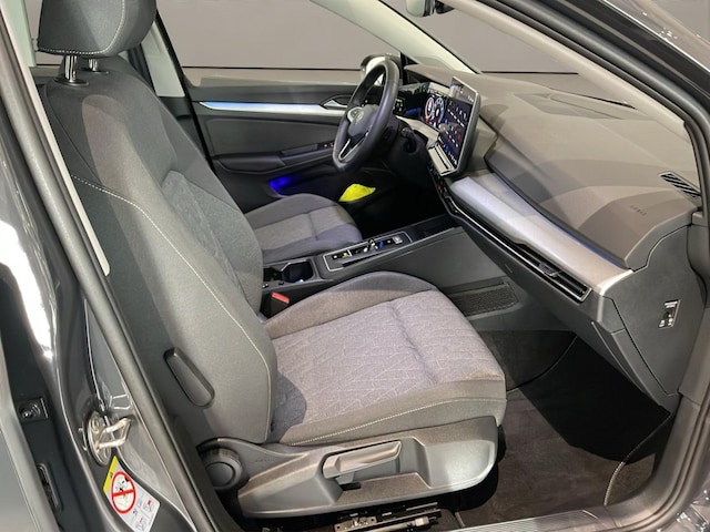 Volkswagen Golf 1.5 eTSI Golf VIII