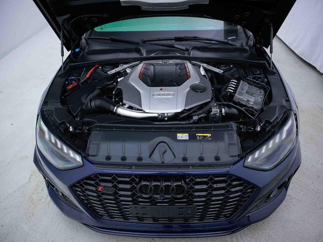 Audi RS4 Avant Quattro