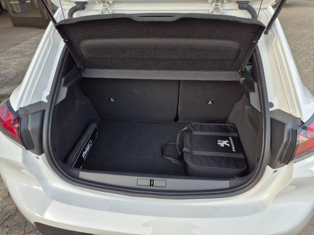 Peugeot E-208 Active Pack