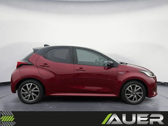 Toyota Yaris Hybride Style
