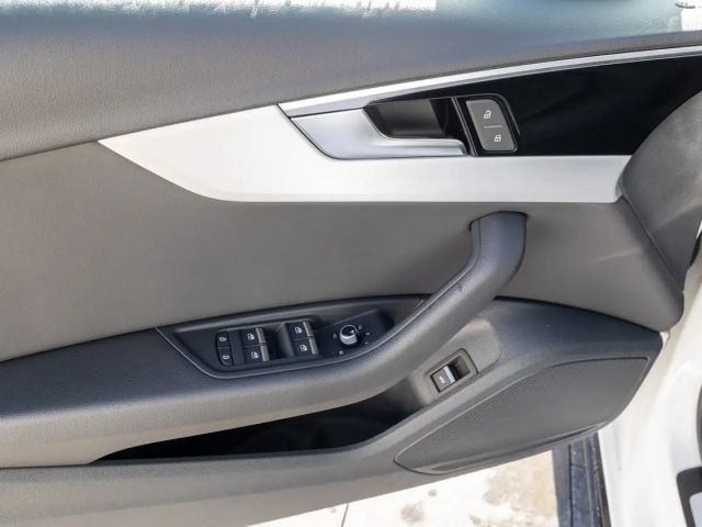 Audi A4 45 TFSI Avant Quattro S-Line