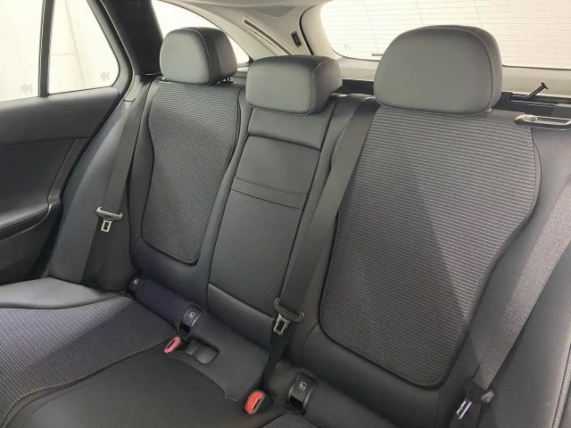 Mercedes-Benz C 200 AVANTGARDE Estate