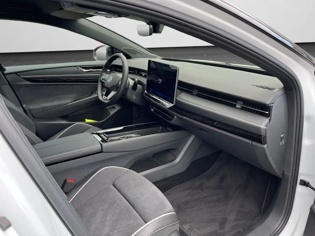 Volkswagen ID.7 IQ.Drive Pro Tourer