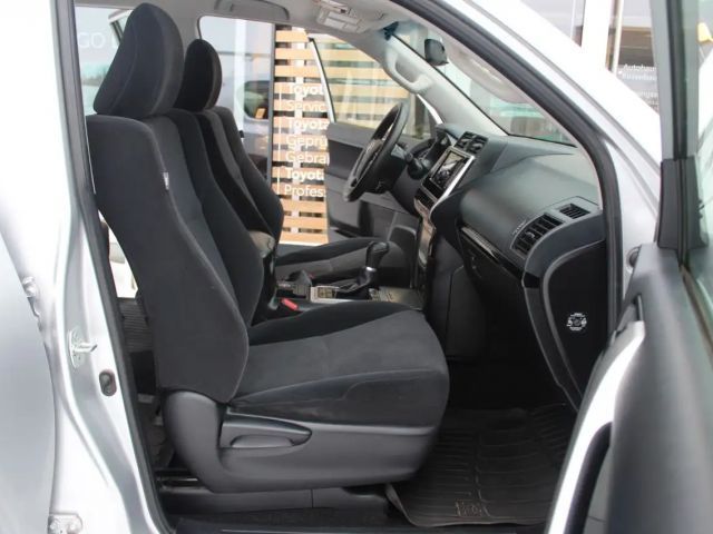 Toyota Land Cruiser Basis Vierwielaandrijving