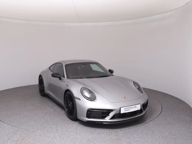 Porsche 911 Carrera Coupé GTS