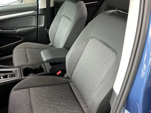 Volkswagen Golf DSG Life