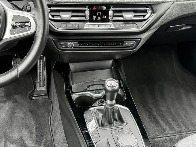 BMW 218 218i Coupé M-Sport