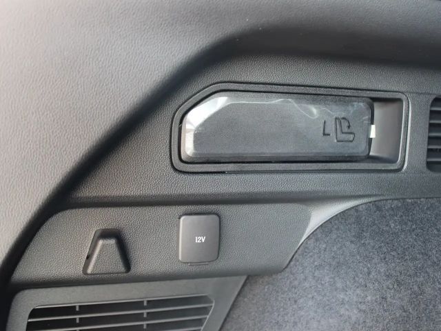 Ford Kuga Hybrid ST Line X