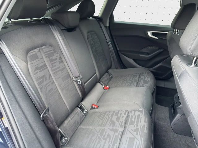 Audi A5 TFSI*NAVI*LED*19ZOLL*AHK*KAMERA*SHZ