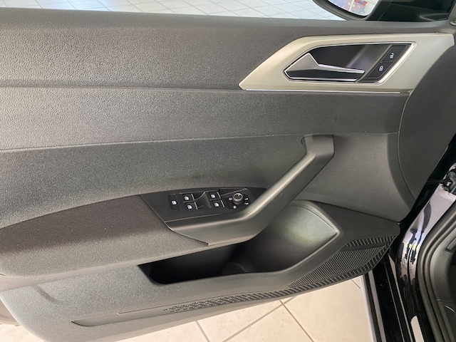 Volkswagen Taigo 1.0 TSI BMT