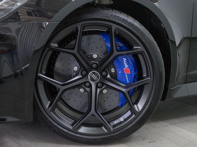 Audi A6 e-tron Avant Performance Quattro