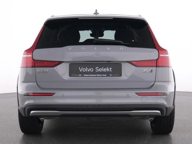 Volvo V60 Cross Country AWD Plus