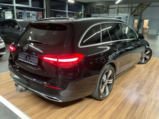Mercedes-Benz C 180 AVANTGARDE Estate