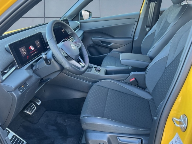 Volkswagen T-Roc 1.5 eTSI IQ.Drive R-Line Style