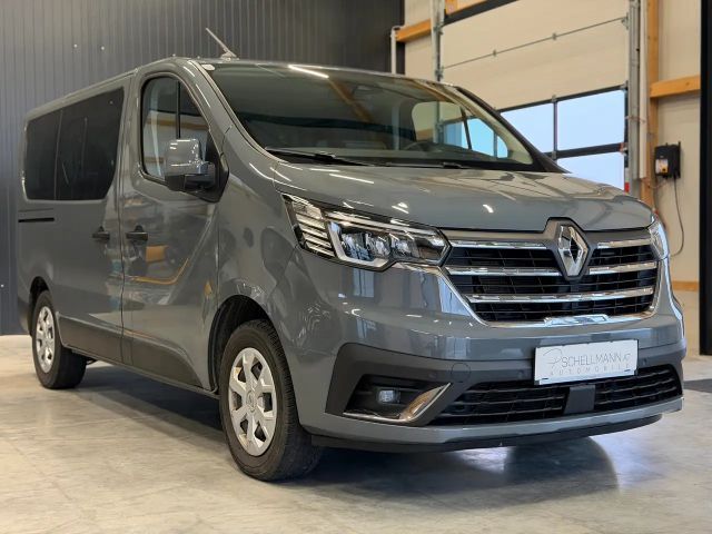Renault Trafic Blue L1H1 Techno dCi 150