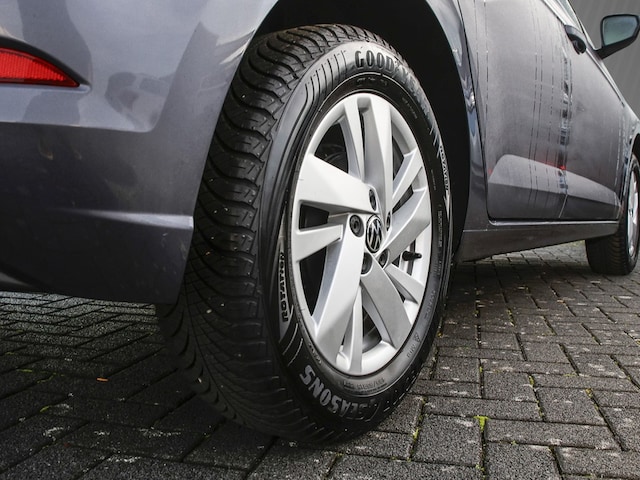 Volkswagen Polo 1.0 TSI DSG Style