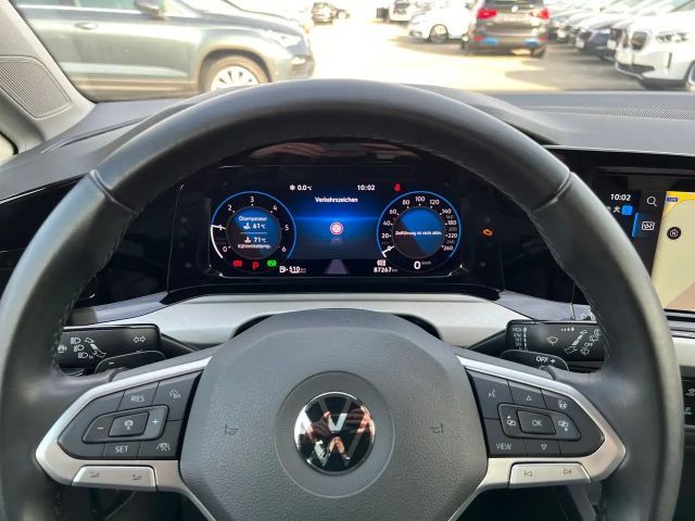 Volkswagen Golf DSG Life Variant