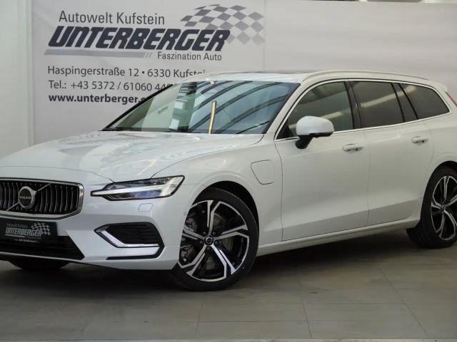 Volvo V60 AWD Plus T6