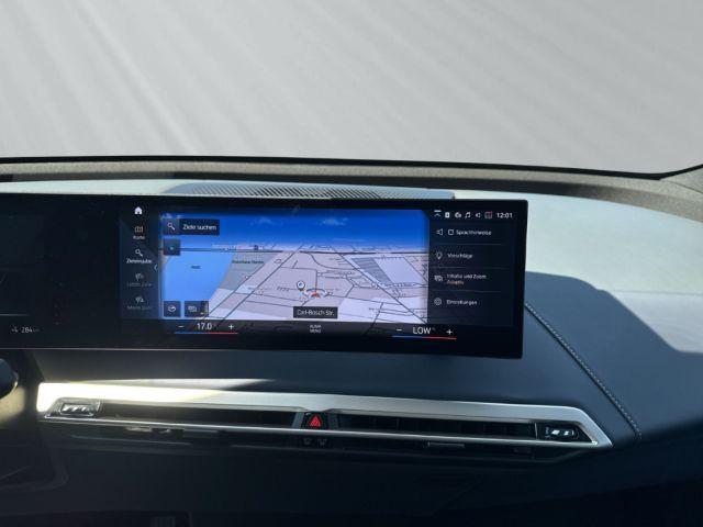 BMW iX xDrive50