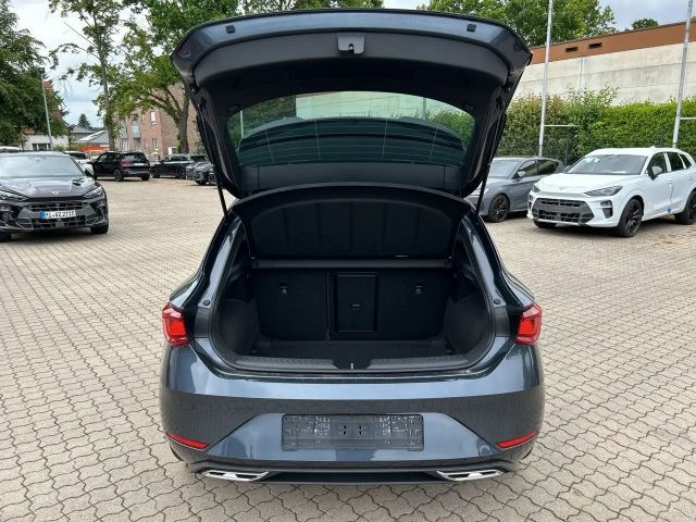 Seat Leon 1.5 eTSI Black FR-lijn