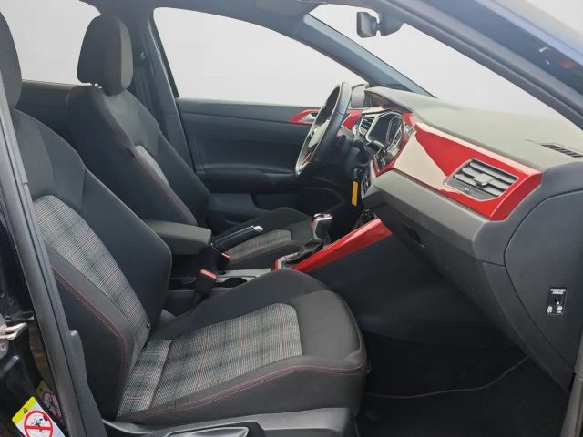 Volkswagen Polo 2.0 TSI IQ.Drive