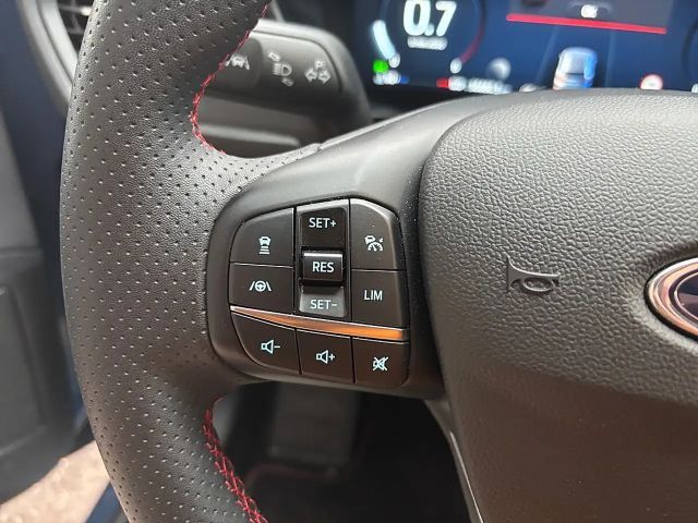 Ford Focus ST Line Wagon