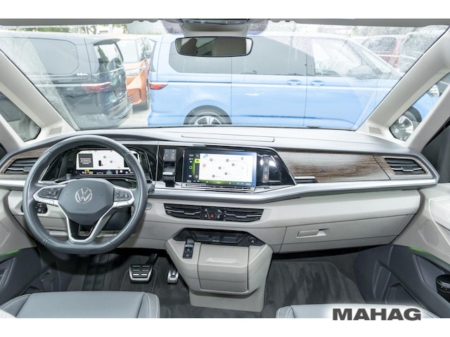 Volkswagen Multivan Style