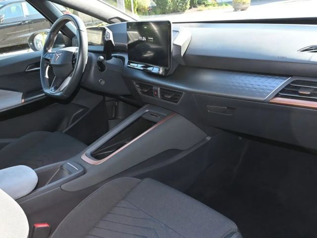 Cupra Born HUD LED PDC Kamera ACC