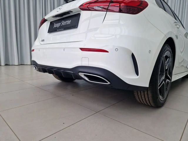 Mercedes-Benz A 180 AMG Line Hatchback