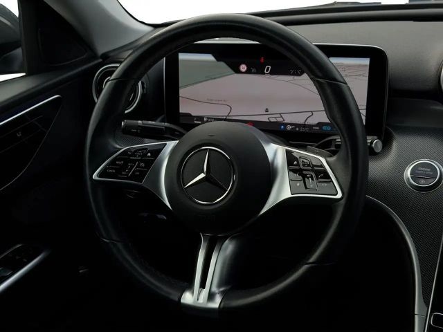 Mercedes-Benz C 220 AVANTGARDE C 220 d Sedan