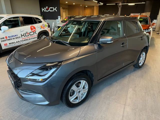 Suzuki Swift AllGrip DualJet Flash