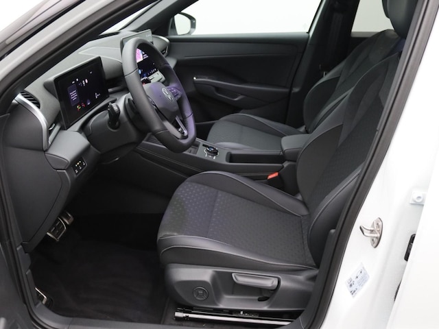 Volkswagen T-Roc 1.5 eTSI DSG IQ.Drive R-Line