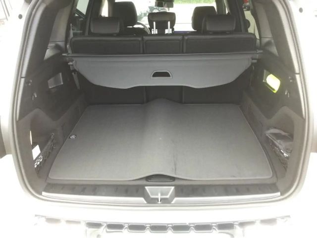 Mercedes-Benz GLB 180 AMG Line